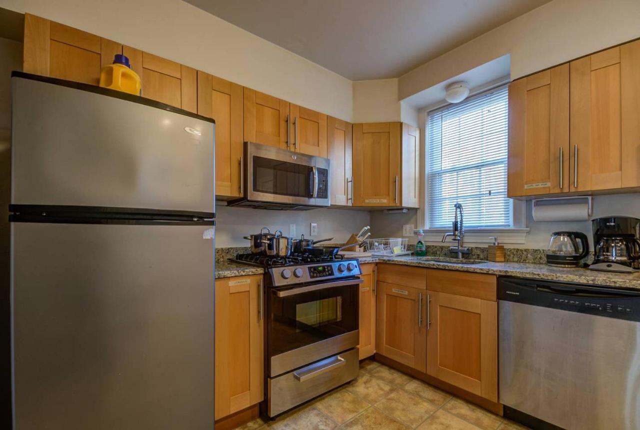3Br Colonial House With Parking By Cozysuites Alexandria Eksteriør billede